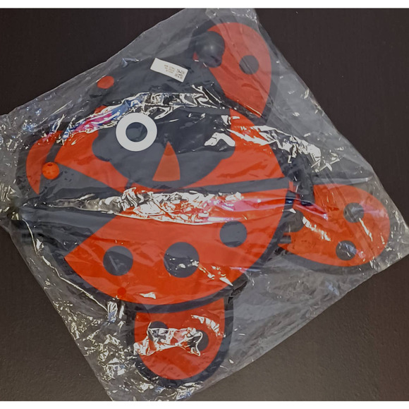 Wind Spinner NEW 3D LARGE Red & Black Petal with Stake Flower is 15 Inches Wide! - Picture 1 of 6